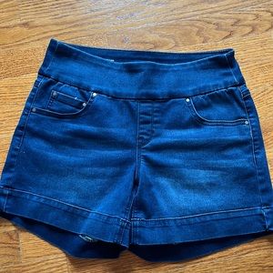 Pull on denim shorts
